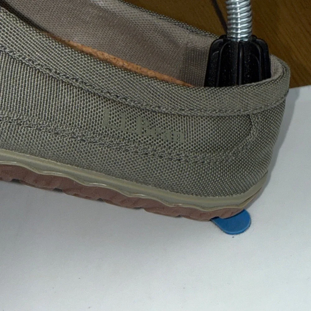 LL Bean‎ Mens Comfort Canvas Slip On Shoes Olive Green Loafers 515978 Size 10 M
